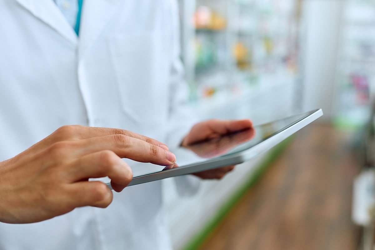 Normativas CFR 21: qué significan para la industria farmacéutica y cómo cumplirlas